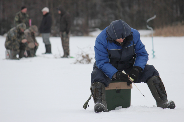В Дрибинском районе прошли соревнования по лову рыбы со льда
