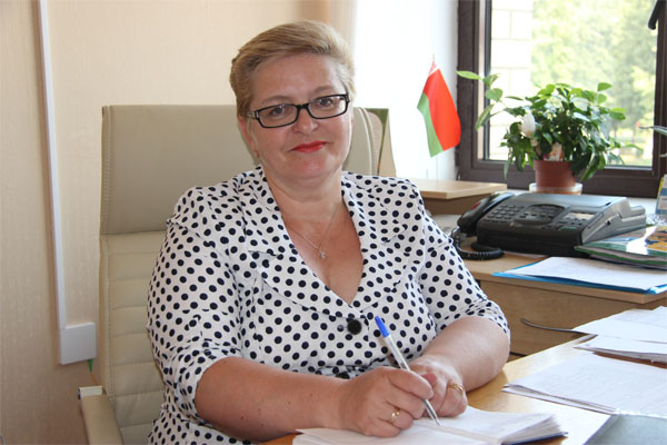 О подготовке школ к учебному году рассказывает начальник отдела образования, спорта и туризма Дрибинского райисполкома Марина Панченко