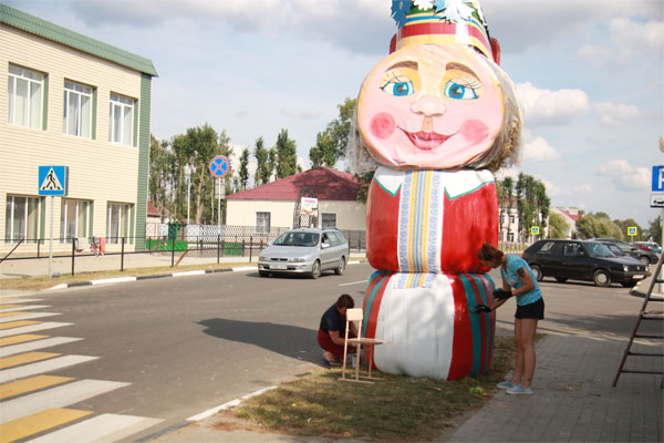 В объективе: Дрибин готовится к “торжкам”