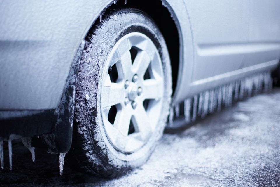 Воздержаться от поездок на дальние расстояния в мороз призывает автомобилистов ГАИ