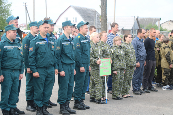 Соревнования по гражданской обороне прошли на базе Дрибинского РОЧС
