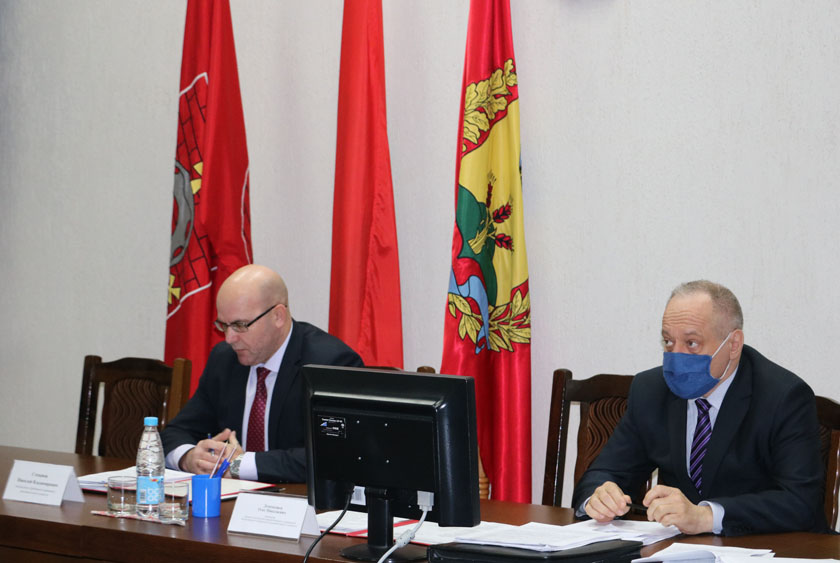 Четко следовать законодательству