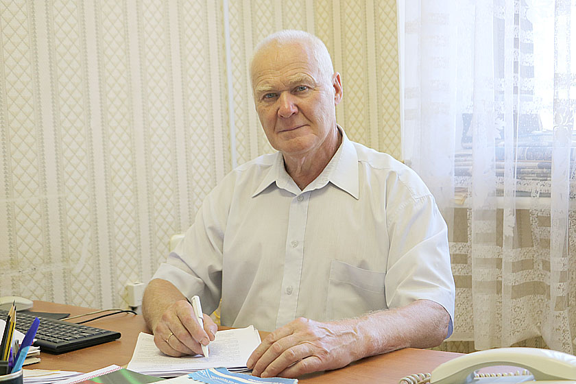 Виктор Гуща —  Почетный гражданин Дрибинского района