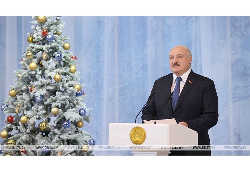 Александр Лукашенко: каждый маленький белорус на деле знает, что бесконечно дорог и нужен своей стране
