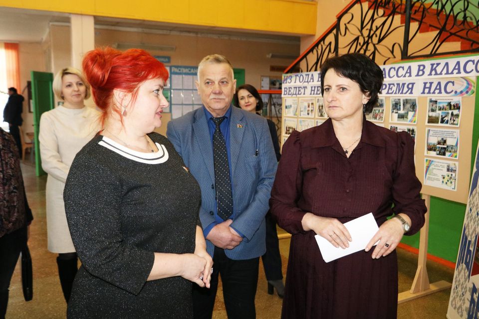 На Дрибинщине продолжают активно обсуждать  проект обновленной Конституции Республики Беларусь