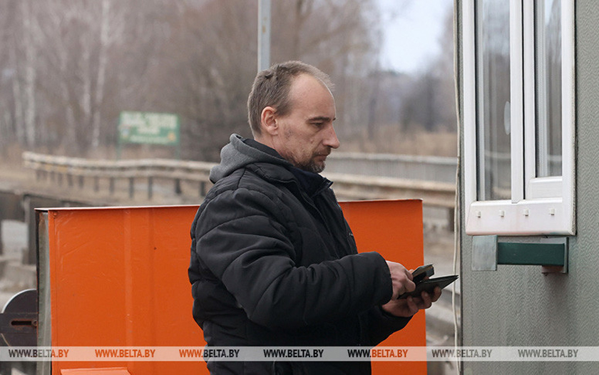 ГПК: в Беларусь за сутки проследовал 141 гражданин Украины