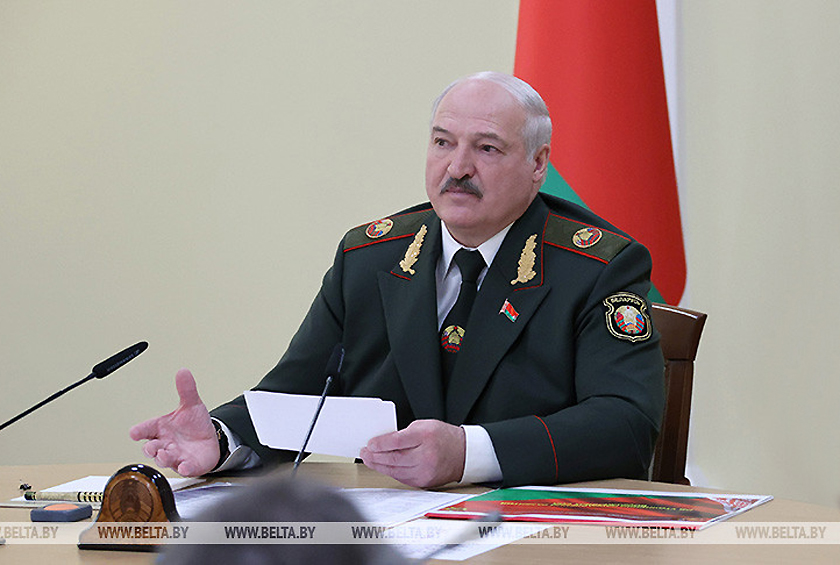 Александр Лукашенко: после событий в Украине мы изменили подходы к развитию своей армии
