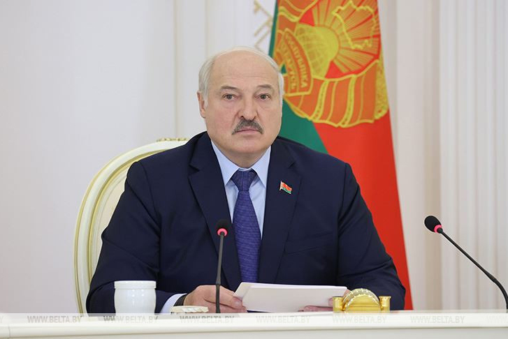 Александр Лукашенко: отечественные разработки ВПК способны удивить и отрезвить противников Беларуси и СГ