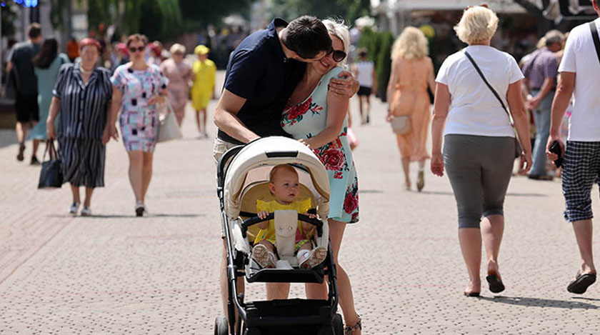 Данные социсследования: около 80% белорусов удовлетворены своей жизнью