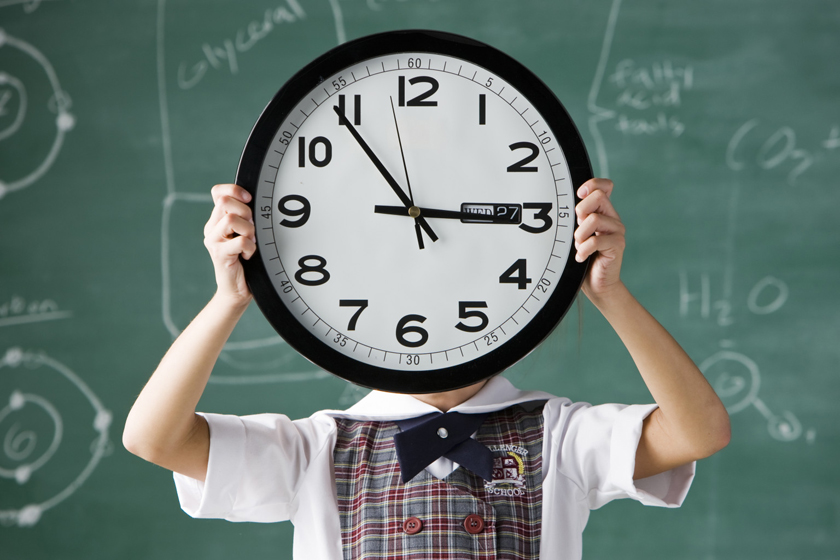 «Научитесь управлять временем». О правильном режиме дня школьника рассказывает специалист