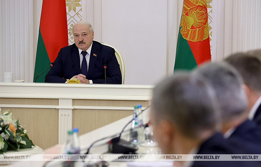 Лукашенко о ВНС: важно, чтобы люди принимали решения, на которые будут опираться госорганы