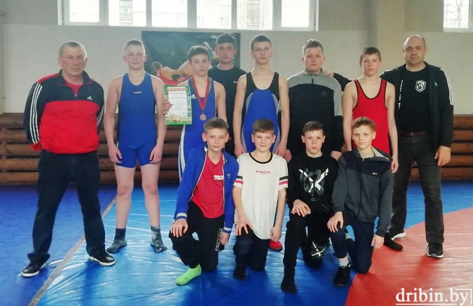 Дрибинские спортсмены в соревнованиях по вольной борьбе заняли призовые места