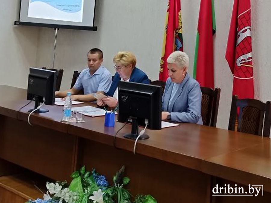 В Дрибине прошла внеочередная сессия районного Совета депутатов