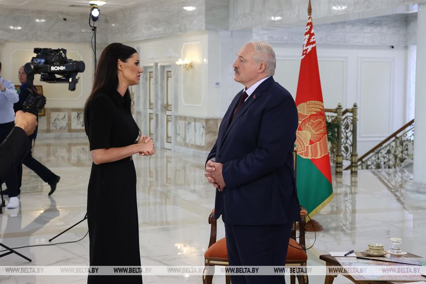 Лукашенко об информационной политике: наша тактика – дойти до каждого человека