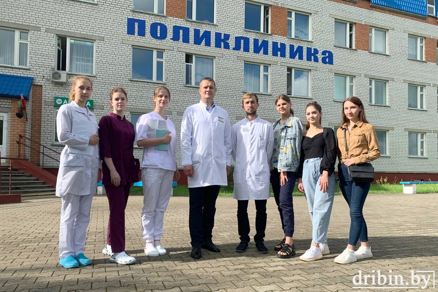 В Дрибинском районе в учреждениях здравоохранения приступили к работе восемь молодых специалистов