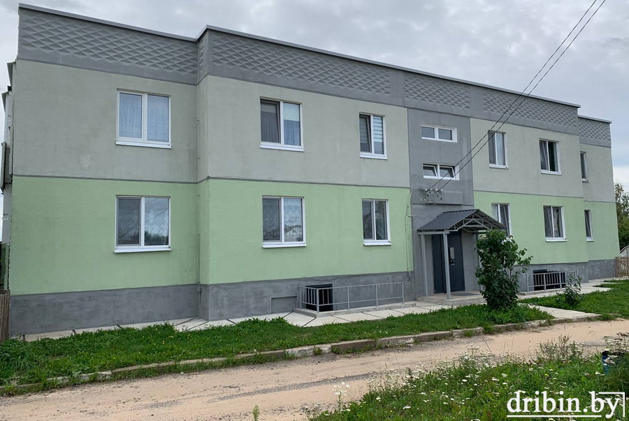 В Дрибинском районе ведутся плановые работы по капитальному ремонту жилых объектов