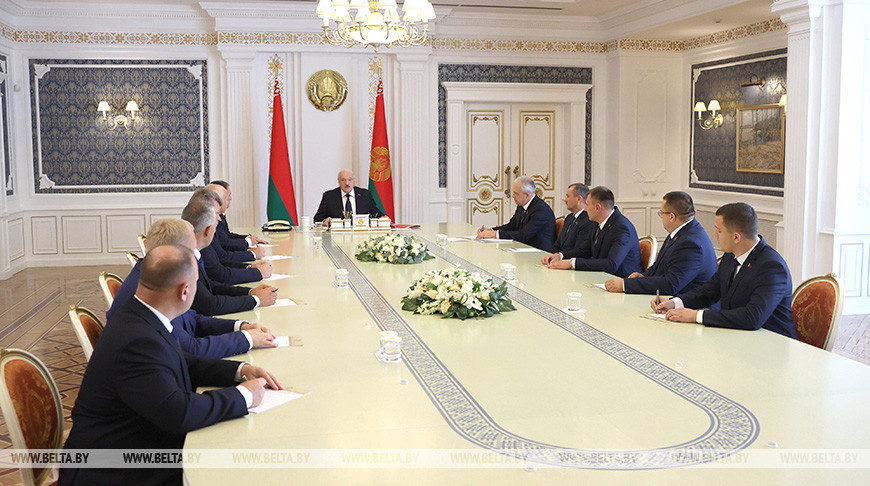 Лукашенко рассказал, каких людей власть поддержит на предстоящих выборах