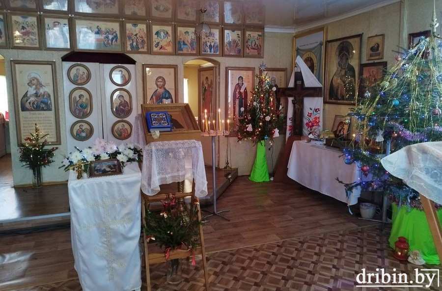 В православных храмах Дрибинского района прошли праздничные Рождественские службы