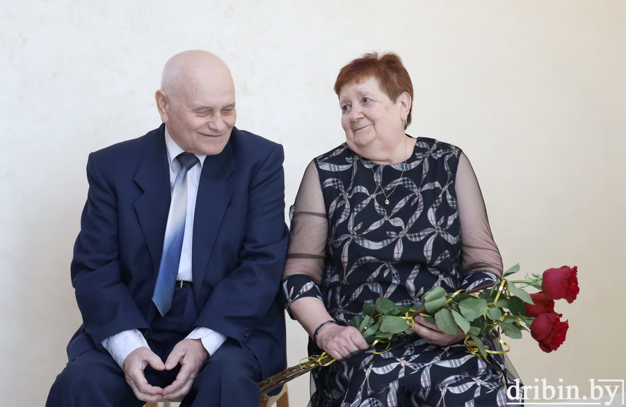 Изумрудную свадьбу отметили супруги Ефременко в Дрибинском отделе ЗАГСа