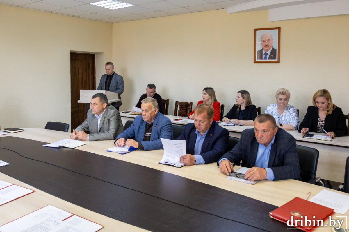 Какие вопросы обсудили на заседании президиума райсовета депутатов в Дрибине