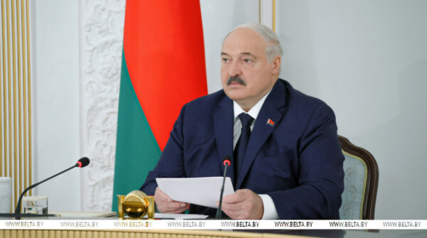“Нельзя, чтобы уборочная проходила в небрежном режиме”. Вот какие вопросы обозначил перед аграриями Лукашенко