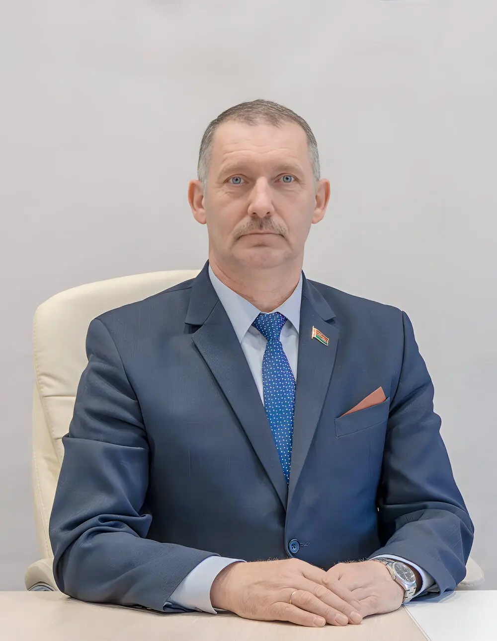 16 июля будет проводить прием граждан и прямую телефонную линию председатель Дрибинского районного Совета депутатов Мартинович Тимофей Владимирович