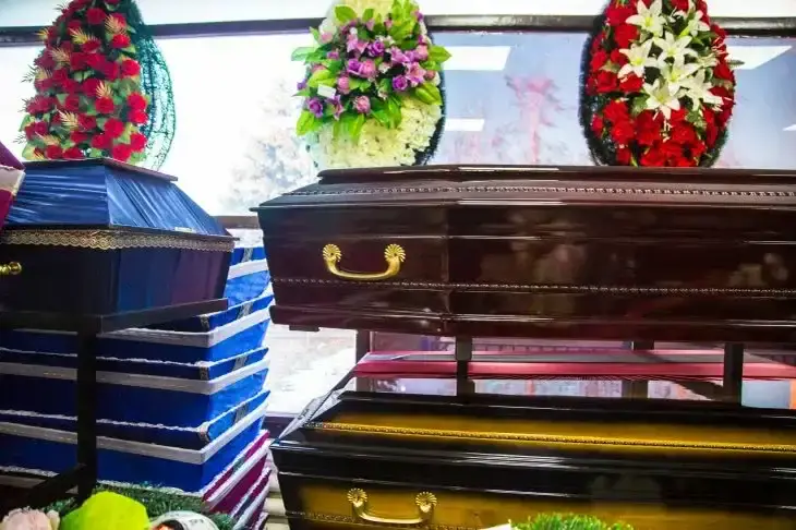 В Беларуси возьмут под особый контроль цены на ритуальные товары и услуги