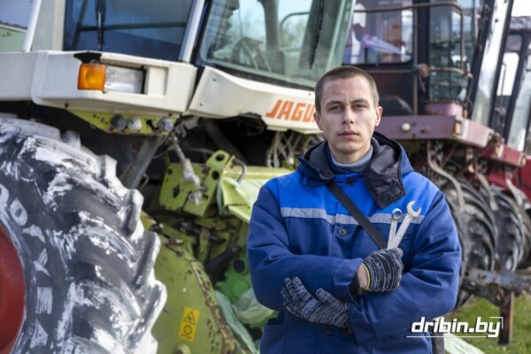 Механизатор ОАО «Дрибинрайагропромтехснаб» Александр Амит сделал выбор в пользу работы на земле