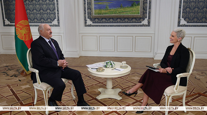 Лукашенко дал интервью телеканалу «Аль-Арабия»