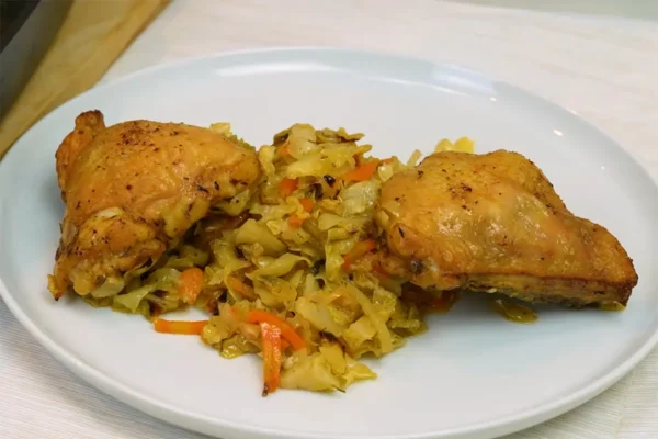Как вкусно приготовить курицу с капустой, рассказала кулинарный блогер