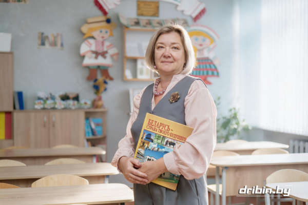 Размаўляць і думаць па-беларуску вучыць дзяцей настаўніца Міхееўскай СШ Наталля Шаўчэнка