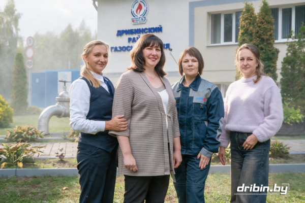 Эксперты тепла и уюта: знакомимся с сотрудницами районной газовой службы Светланой Радевич, Натальей Балахановой, Алесей Игнатенко и Татьяной Чернявской