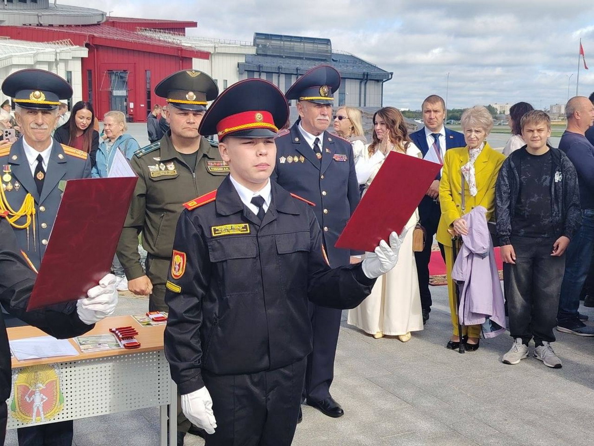 Кадет Павел Плетнев принес клятву на верность Родине