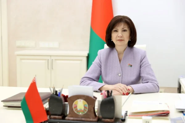 Поздравление Председателя Совета Республики Национального собрания Республики Беларусь Натальи Кочановой с Днем учителя