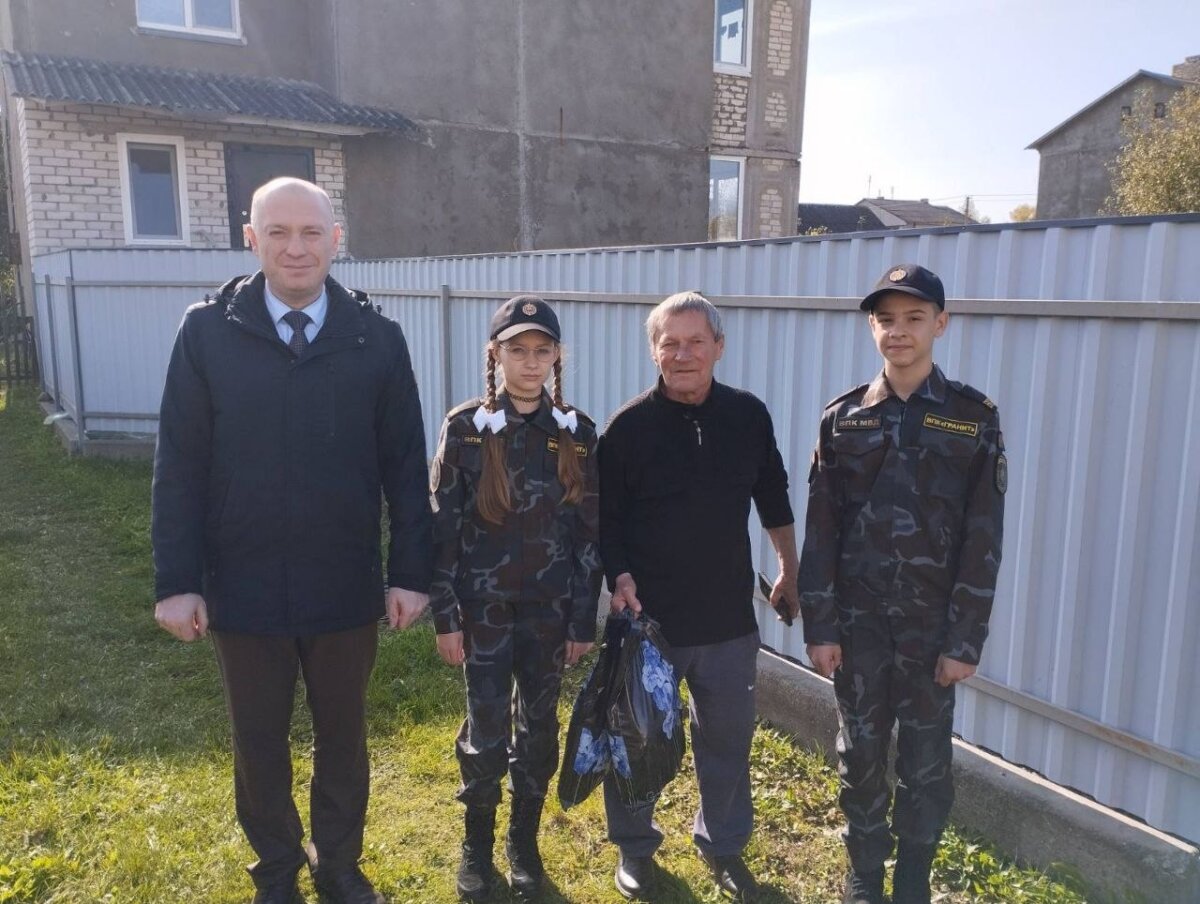 Сотрудники Дрибинского РОВД присоединились к акции «Не забыт своим коллективом»